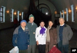 方励之(右一)与左起:苏晓康、林培瑞、李淑娴、李晓蓉在奥斯陆