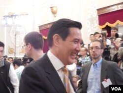 台湾总统马英九5月18日向中外媒体致意 (美国之音赵婉成)