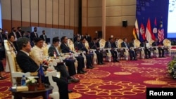 ကမ္ဘောဒီးယားနိုင်ငံ၊ ဖနွမ်းပင်မြို့မှာကျင်းပနေတဲ့ အာဆီယံထိပ်သီးညီလာခံ (နိုဝင်ဘာ ၁၀၊ ၂၀၂၂)