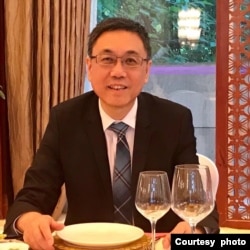 香港资深媒体人纪硕鸣。(纪硕鸣提供)