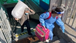 上海重启交通运营 虹桥车站涌现“离沪潮” 上海重启交通运营 虹桥车站涌现“离沪潮”