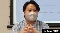 袁弥昌表示,2019年反修例风波成为特首林郑月娥民望转捩点,“零分”成为常态 (美国之音/汤惠芸)