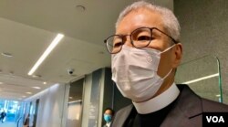 立法会议员、前香港圣公会教省秘书长管浩鸣表示,他认识陈日君枢机多年,希望对方平安无事 (美国之音/汤惠芸)
