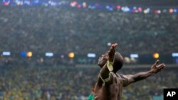 Jwe Kamewoune Vincent Aboubakar selebre apre li make yon gol nan match Gwoup G a kont Brezil, nan Mondyal Foutbol Qatar la, 2 Desanm, 2022.