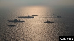 美日印澳四国军舰参与2020年马拉巴尔联合海上军事演习(美国海军照片)