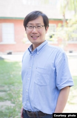 台湾成功大学政治系系主任洪敬富。(洪敬富提供)