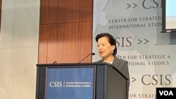 台湾经济部长王美花2022年10月11日在华盛顿智库战略与国际研究中心发表讲话。(美国之音锺辰芳拍摄)