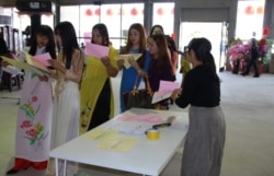 民进党妇女部辅导新住民投票 (民进党文宣提供)