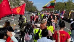 NUG အစိုးရကို တရားဝင်ထောက်ခံဖို့ ကန်ရောက် မြန်မာတွေ အိမ်ဖြူတော်ရှေ့ ဆန္ဒပြတောင်းဆို NUG အစိုးရကို တရားဝင်ထောက်ခံဖို့ ကန်ရောက် မြန်မာတွေ အိမ်ဖြူတော်ရှေ့ ဆန္ဒပြတောင်းဆို