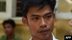 ဗကသ ဒုဥက္ကဋ္ဌဟောင်း ကိုလင်းထက်နိုင် (၂၀၁၆ ဧပြီ ၄ ရက်နေ့)