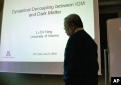 方励之在奥斯陆大学演讲天体物理