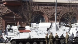 中国想打造“冰上丝路” 俄抢先控制北极航道 中国想打造“冰上丝路” 俄抢先控制北极航道