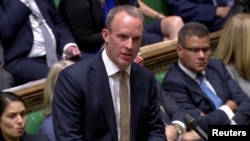 资料照片:英国外相拉布在议会讲话。(2019年9月25日)