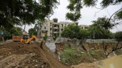 အိန္ဒိယမုတ်သုန်မိုး လူ ၅၀ လောက်သေ အိန္ဒိယမုတ်သုန်မိုး လူ ၅၀ လောက်သေ