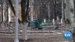 VOA英语视频:在几乎人去楼空的乌克兰交战地区,街头散步都可能致命  VOA英语视频:在几乎人去楼空的乌克兰交战地区,街头散步都可能致命