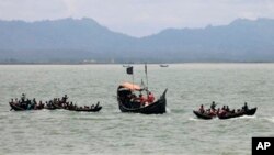 ၂၀၁၂ ဇွန်လတုန်းက နတ်မြစ်ကိုဖြတ်ပြီး ထွက်ပြေးစဉ်