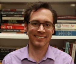 美国核武历史学家亚历克斯•韦勒斯坦(Alex Wellerstein)(照片来源:斯蒂文斯理工学院网站)