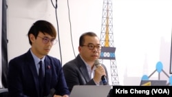 传协董事之一、前香港有线电视财经台台长颜宝刚(右)(美国之音郑乐捷)