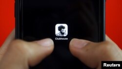 “Clubhouse”的美国语音社交应用程序一度在中国用户中蹿红。(2021年2月8日)