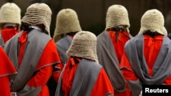 香港最高法院法官出席2002 年 1 月 14 日香港新法律定年度开始的仪式。 (路透社资料照片)