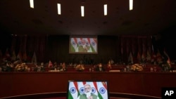 သီရိလင်္ကကာနိုင်ငံ၊ ကိုလံဘိုမြို့မှာ ၃ ရက်ကြာကျင်းပနေတဲ့ (BIMSTEC) အစည်းအဝေးမှာ အိန္ဒိယဝန်ကြီးချုပ် Narendra Modi က အွန်လိုင်းကနေ တက်ရောက်ပြောကြားစဉ်။ (မတ်လ ၃၀၊ ၂၀၂၂)