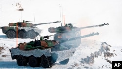 Французькі танки AMX-10 RC.