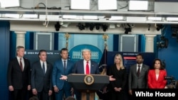 特朗普总统在白宫举行记者会。(2025年8月11日)