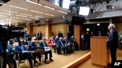 联邦司法部部长加兰德在司法部举行记者会(2022年4月6日)