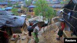 Bangladesh ဘက်က ရိုဟင်ဂျာဒုက္ခသည်စခန်း