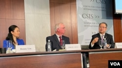 专家在美国智库战略与国际研究中心讨论美中台关系。(2022年8月17日,美国之音锺辰芳拍摄)
