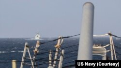 美国海军第七舰队发布的照片显示,美军导弹驱逐舰“希金斯号”(USS Higgins)与加拿大皇家海军护卫舰“温哥华号”(HMCS Vancouver)于2022年9月20日例行通过台湾海峡。