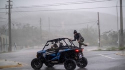 အင်အားပြင်း ဟာရီကိန်း ပွါတိုရီကို ကျွန်းကို ဖြတ်သန်းတိုက်ခတ် အင်အားပြင်း ဟာရီကိန်း ပွါတိုရီကို ကျွန်းကို ဖြတ်သန်းတိုက်ခတ်