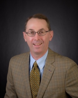 美国海军战争学院(U.S. Naval War College)战略与政策专家詹姆斯·霍尔姆斯(James R. Holmes)(照片来源:大学网站)