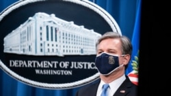 Donald Trump လက်ထက်က ခန့်အပ်ခဲ့သူကိုပဲ FBI အကြီးအကဲအဖြစ် သမ္မတ Biden  ဆက်လက်ခန့်ထားမည် Donald Trump လက်ထက်က ခန့်အပ်ခဲ့သူကိုပဲ FBI အကြီးအကဲအဖြစ် သမ္မတ Biden  ဆက်လက်ခန့်ထားမည်