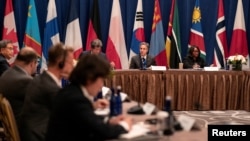 资料照片:2022年9月22日美国国务卿布林肯在纽约举行的矿产安全伙伴关系会议开幕时发表讲话。