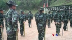 ကရင်နီဒေသ စစ်သင်တန်းတက်နေတဲ့ လူငယ်များ ကရင်နီဒေသ စစ်သင်တန်းတက်နေတဲ့ လူငယ်များ