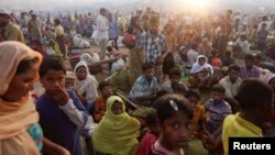 Rohingya refugees