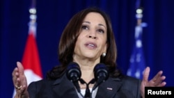 Phó Tổng thống Hoa Kỳ Kamala Harris phát biểu ở Singapore hôm 24/8/2021.