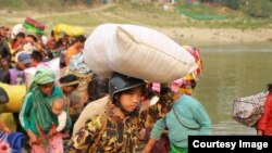 ကချင်စစ်ပြေးဒုက္ခသည်များ