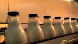 У молоці з Сербії виявили афлотоксини У молоці з Сербії виявили афлотоксини