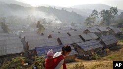 ကချင်ပြည်နယ် လိုင်ဇာအနီးက ကချင်ဒုက္ခသည်စခန်းများ။