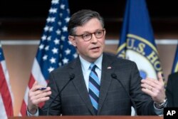 资料照:美国会众议院议长迈克·约翰逊(Mike Johnson)