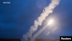 韩美本周发射导弹,回应朝鲜周日发射的一系列短程弹道导弹。