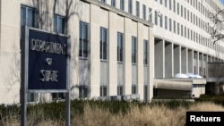 资料照:位于美国首都华盛顿雾谷区(Foggy Bottom)的美国国务院大楼。(路透社)