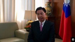 台湾外交部部长吴钊燮2019年1月28日接受美国之音采访(美国之音海伦摄影)