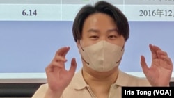 袁弥昌表示,有关中国人身份认同的评分有显著升幅,他认为数字反映香港的民主运动陷入前所未有的低潮。(美国之音汤惠芸)