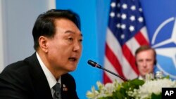 韩国总统尹锡悦在马德里北约峰会上发表讲话。(2022年6月29日)