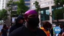 VOA英语视频: 美国年轻人走上街头要求变革 VOA英语视频: 美国年轻人走上街头要求变革