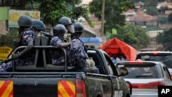 正在巡逻的乌干达警察 (资料照片)