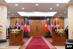 Tổng thống Mỹ Joe Biden và Tổng Bí thư Đảng Cộng sản Việt Nam Nguyễn Phú Trọng tuyên bố nâng cấp quan hệ lên mức cao nhất, Hà Nội, 10/9/2023.